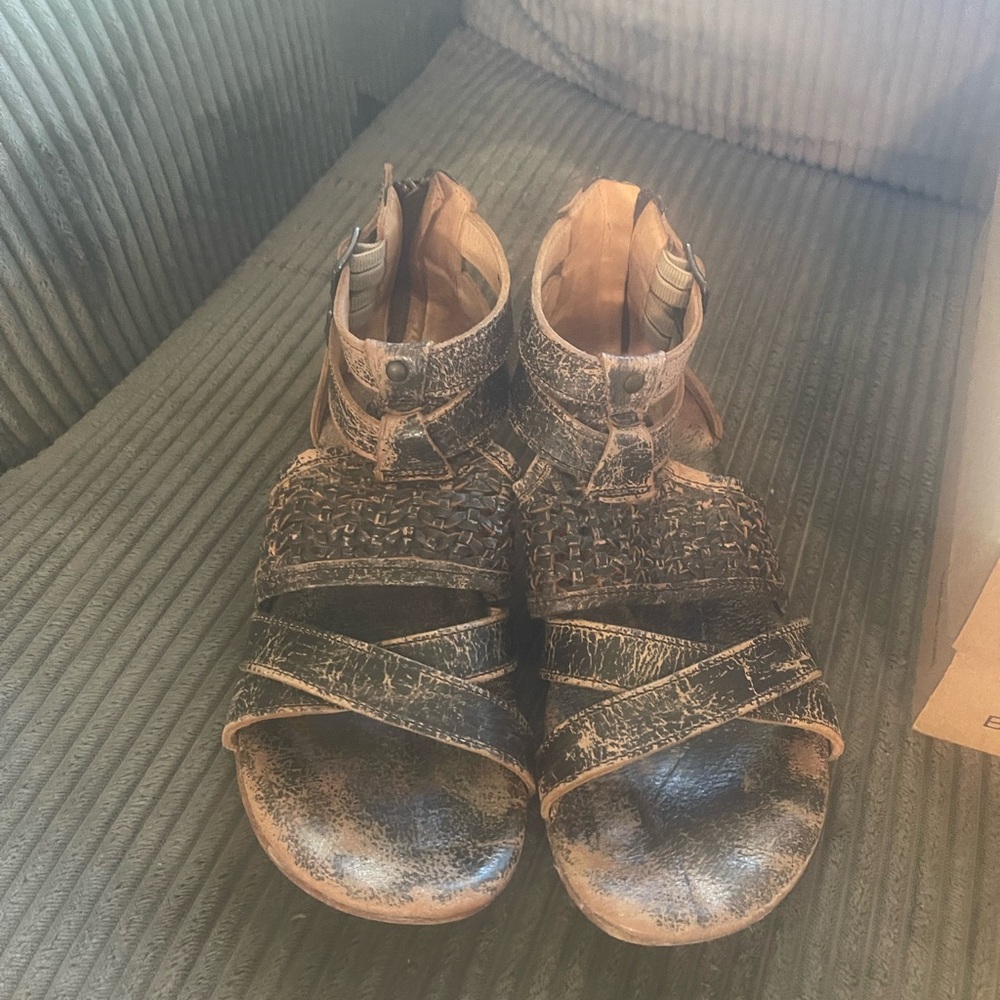 Bed Stu Black and Brown Distressed Leather Sandals